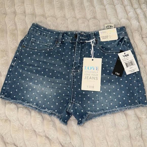 YMI Pants - YMI 3/26 high rise, shorts, polkadot
